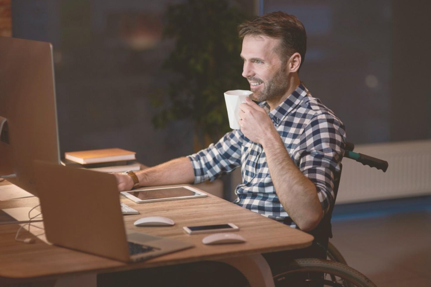 Students collaborating on mobile development project